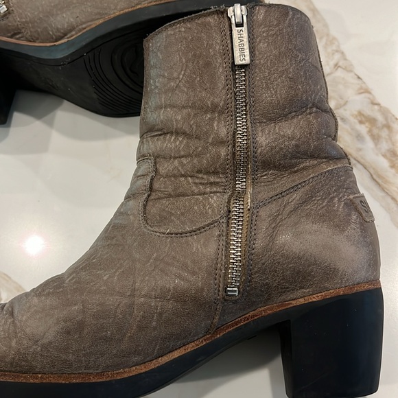 GUC Shabbies Amsterdam leather dark taupe 2” heel distressed look ankle boots - Picture 9 of 15